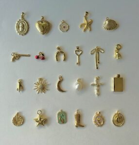 CUSTOM CHARM NECKLACES JUST DROPPED!! link in bio…